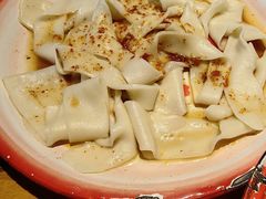 皮带面-柴窝堡22号辣子鸡·传承新疆菜