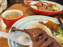 -贯一台湾牛肉面(八一七中路店)