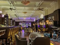 -LONG BAR 廊吧(外滩华尔道夫酒店)