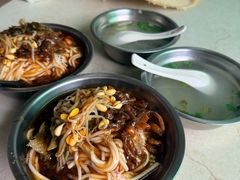 -灵山卢梅燕粉店