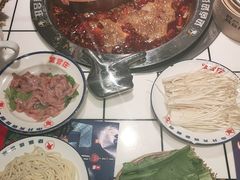 -贤合庄卤味火锅(勒泰中心店)