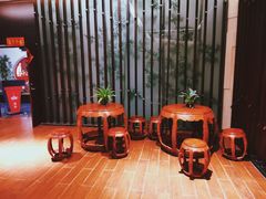 等位区-冶春茶社(星汉大厦店)