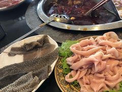 -重庆风光老灶火锅城(同德广场店)
