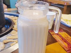 甜茶-峰瑞藏地美食·石锅鸡·牦牛肉(大昭寺品牌店)