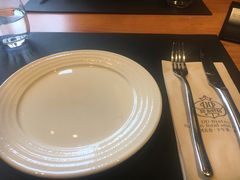 -鼎鼎西餐厅