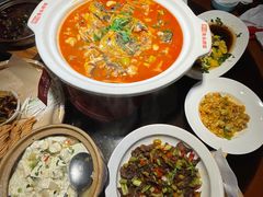 -魏铭鱼头捞饭(晋阳路店)