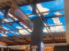 -阿瓦山寨·湘菜现炒·剁椒鱼头王(咸阳总店)