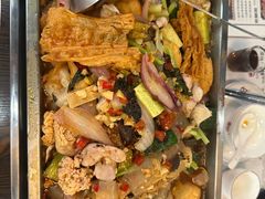 -后街佬·炭火鲜鱼杂(南城店)