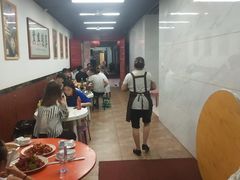 大堂-回味南塘老王虾尾(总店)