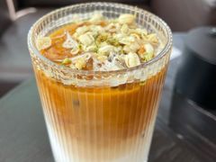 茉莉冰拿铁-自如ZSPACE四合院艺术餐厅
