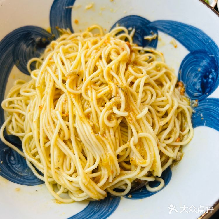 寄畅興·百年蟹黄面|来外滩必打卡的蟹黄面🦀