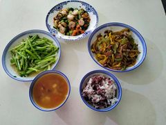 -鲸育宝宝月嫂(徐汇店)