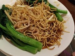 -广州中心皇冠假日酒店·百粤楼