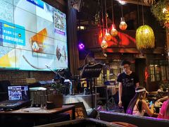 -胡桃里乐队酒馆(鎏嘉码头店)