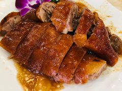 招牌烧鹅-台山第一家兴华黄鳝饭·黄鳝婆(合水分店)