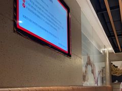 大堂-海底捞火锅鲜切牛肉主题店(长寿路店)