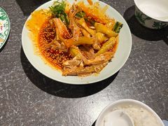 -渔语鱼新川菜Bistro(万象天地店)