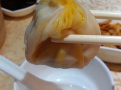 -沪江饭店(利舞台店)