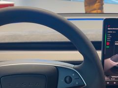 -TESLA 特斯拉(上海太古汇体验店)