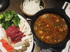 冬阴功火锅-美奈小馆·越南料理(中航城君尚购物中心店)