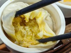 -莱莱小笼·乔艾