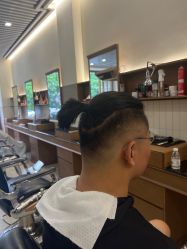 -MARTIN'S BARBER SHOP男士理发馆