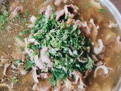 -谢老五跷脚牛肉·非遗传承店