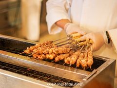 碳烤羊肉串-咖啡苑自助餐厅·中国大饭店