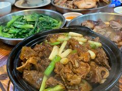 萝卜炖牛腩煲-农汤老店(顺联公园里店)