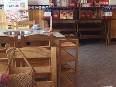 -阿婆情腊排骨火锅(金虹路店)