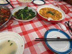 -洪霞餐馆·川菜·鲜货现炒(两江春城店)