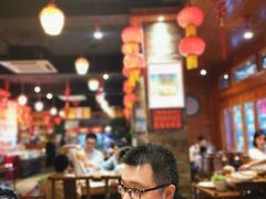 -快活林酸汤鱼鲜品火锅店(甲秀楼店)