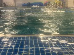 -蓝旗亲子游泳(范湖万达广场店)