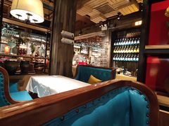 -领鲜活海鲜榴莲自助火锅(东门店)