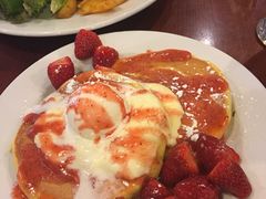 -Pancakes on the rocks(Darling Harbour)