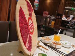-海底捞火锅鲜切牛肉主题店(长寿路店)