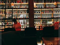 -饮湖威士忌鸡尾酒吧