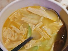 -绿茶餐厅(深圳龙华天虹购物中心店)