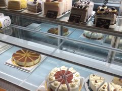 -焙丽拾光(麦凯乐直营店)