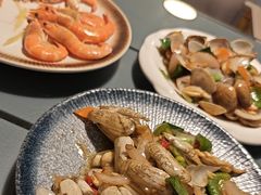-三姐妹·海鲜大排档