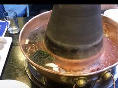 -楼外楼大刀肉传统火锅居(幸福街店)