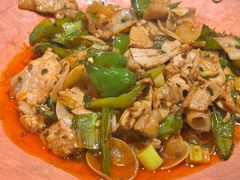 -云海肴·汽锅鸡·云南菜(天山百盛优客店)