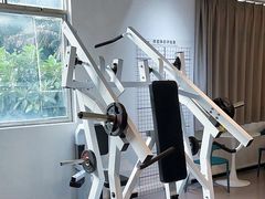 -RM GYM健身私教馆(白云元立方创意园店)