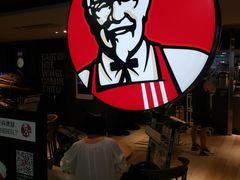 -肯德基(成都机场T2到达精选店)