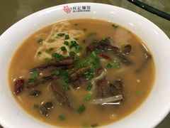 -何记面馆(龙泉山店)