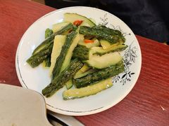 -聚首堂·特色小吃·肘子(什刹海德胜门店)