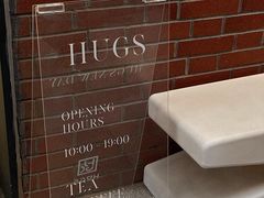 -HUGS coffee(东区店)