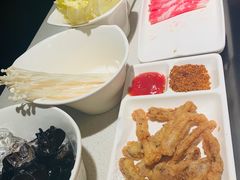 -海底捞火锅鲜切牛肉主题店(长寿路店)