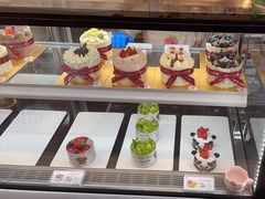 -花花卷卷·鲜食蛋糕(静安久光百货店)