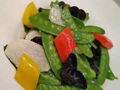 橄榄油炒田园时蔬-大树餐厅(环球港店)